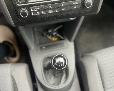 Серый Фольксваген Туран, объемом двигателя 1.6 л и пробегом 266 тыс. км за 6600 $, фото 14 на Automoto.ua