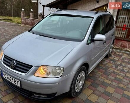 Сірий Фольксваген Туран, об'ємом двигуна 1.9 л та пробігом 264 тис. км за 5400 $, фото 13 на Automoto.ua