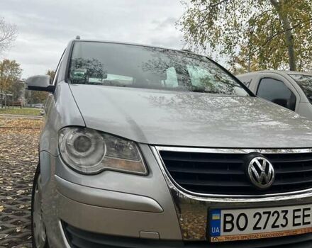 Сірий Фольксваген Туран, об'ємом двигуна 1.9 л та пробігом 283 тис. км за 5400 $, фото 20 на Automoto.ua