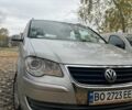 Сірий Фольксваген Туран, об'ємом двигуна 1.9 л та пробігом 283 тис. км за 5400 $, фото 20 на Automoto.ua