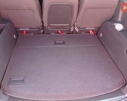 Серый Фольксваген Туран, объемом двигателя 1.9 л и пробегом 281 тыс. км за 6500 $, фото 5 на Automoto.ua