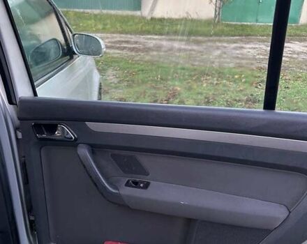 Серый Фольксваген Туран, объемом двигателя 1.9 л и пробегом 233 тыс. км за 6300 $, фото 26 на Automoto.ua