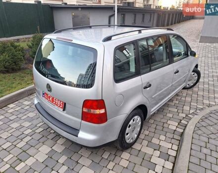 Серый Фольксваген Туран, объемом двигателя 1.6 л и пробегом 214 тыс. км за 6299 $, фото 7 на Automoto.ua