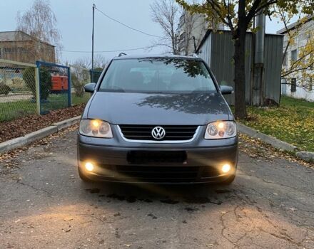 Серый Фольксваген Туран, объемом двигателя 2 л и пробегом 320 тыс. км за 3400 $, фото 6 на Automoto.ua