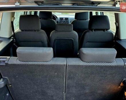 Серый Фольксваген Туран, объемом двигателя 1.6 л и пробегом 270 тыс. км за 6499 $, фото 48 на Automoto.ua