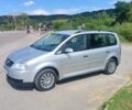Сірий Фольксваген Туран, об'ємом двигуна 1.6 л та пробігом 275 тис. км за 5400 $, фото 1 на Automoto.ua