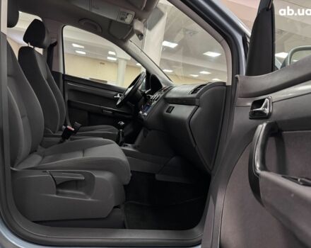 Серый Фольксваген Туран, объемом двигателя 0 л и пробегом 213 тыс. км за 6600 $, фото 6 на Automoto.ua