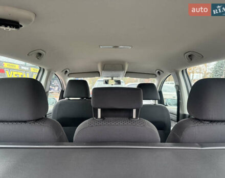 Сірий Фольксваген Туран, об'ємом двигуна 1.6 л та пробігом 221 тис. км за 6499 $, фото 31 на Automoto.ua