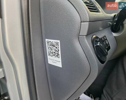 Серый Фольксваген Туран, объемом двигателя 1.6 л и пробегом 214 тыс. км за 6299 $, фото 41 на Automoto.ua