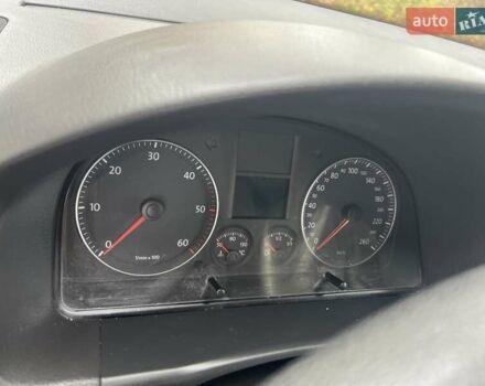 Сірий Фольксваген Туран, об'ємом двигуна 1.9 л та пробігом 283 тис. км за 5400 $, фото 27 на Automoto.ua