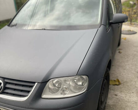 Серый Фольксваген Туран, объемом двигателя 1.6 л и пробегом 266 тыс. км за 6600 $, фото 5 на Automoto.ua