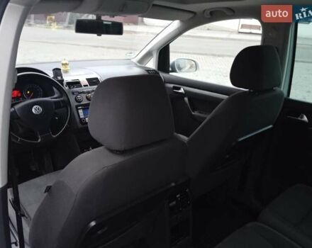 Сірий Фольксваген Туран, об'ємом двигуна 1.39 л та пробігом 243 тис. км за 5350 $, фото 50 на Automoto.ua