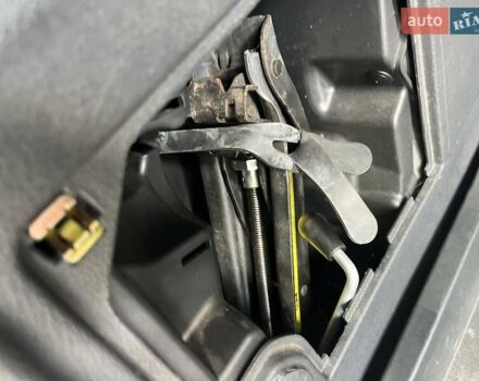 Серый Фольксваген Туран, объемом двигателя 1.6 л и пробегом 186 тыс. км за 6900 $, фото 22 на Automoto.ua