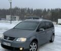 Сірий Фольксваген Туран, об'ємом двигуна 1.9 л та пробігом 363 тис. км за 4900 $, фото 1 на Automoto.ua