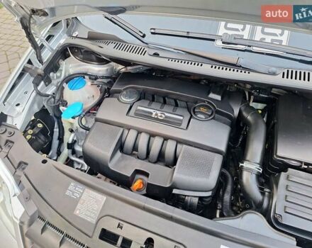 Серый Фольксваген Туран, объемом двигателя 1.6 л и пробегом 214 тыс. км за 6299 $, фото 43 на Automoto.ua