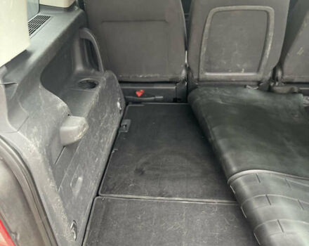 Серый Фольксваген Туран, объемом двигателя 1.6 л и пробегом 266 тыс. км за 6600 $, фото 23 на Automoto.ua