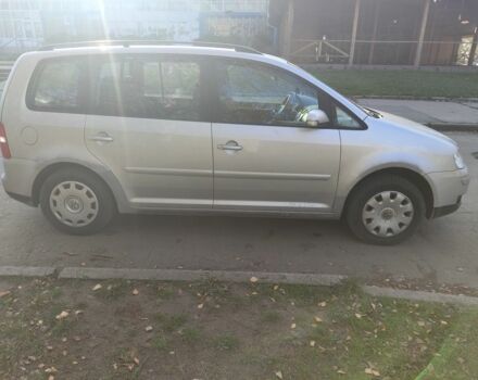 Сірий Фольксваген Туран, об'ємом двигуна 0 л та пробігом 280 тис. км за 3000 $, фото 2 на Automoto.ua