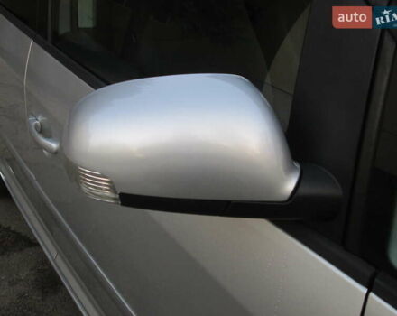 Серый Фольксваген Туран, объемом двигателя 1.6 л и пробегом 230 тыс. км за 6500 $, фото 6 на Automoto.ua