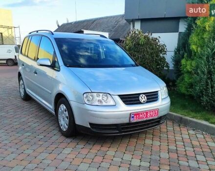 Серый Фольксваген Туран, объемом двигателя 1.6 л и пробегом 220 тыс. км за 5650 $, фото 37 на Automoto.ua