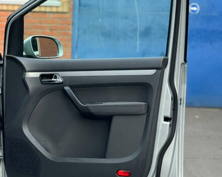 Серый Фольксваген Туран, объемом двигателя 1.6 л и пробегом 219 тыс. км за 6599 $, фото 42 на Automoto.ua