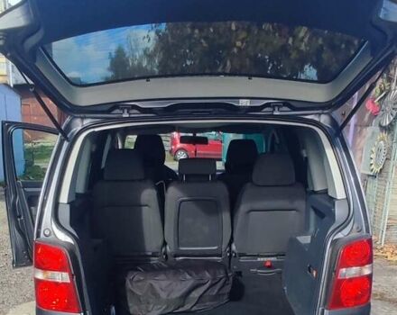 Серый Фольксваген Туран, объемом двигателя 2 л и пробегом 181 тыс. км за 4900 $, фото 5 на Automoto.ua