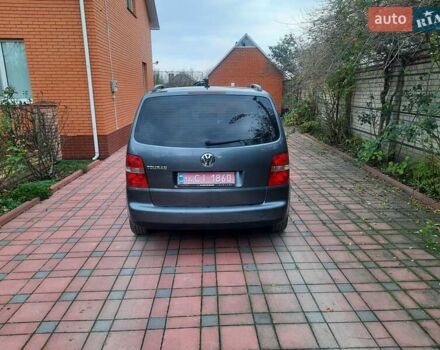 Серый Фольксваген Туран, объемом двигателя 1.6 л и пробегом 193 тыс. км за 6400 $, фото 5 на Automoto.ua