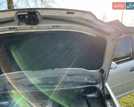 Серый Фольксваген Туран, объемом двигателя 1.9 л и пробегом 400 тыс. км за 6500 $, фото 18 на Automoto.ua