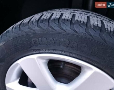 Серый Фольксваген Туран, объемом двигателя 1.6 л и пробегом 215 тыс. км за 5900 $, фото 22 на Automoto.ua