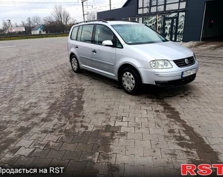 Сірий Фольксваген Туран, об'ємом двигуна 1.9 л та пробігом 340 тис. км за 2700 $, фото 4 на Automoto.ua