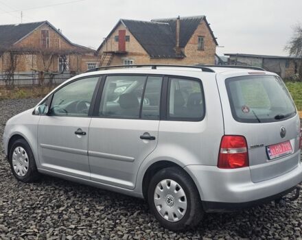 Серый Фольксваген Туран, объемом двигателя 0 л и пробегом 250 тыс. км за 5500 $, фото 3 на Automoto.ua