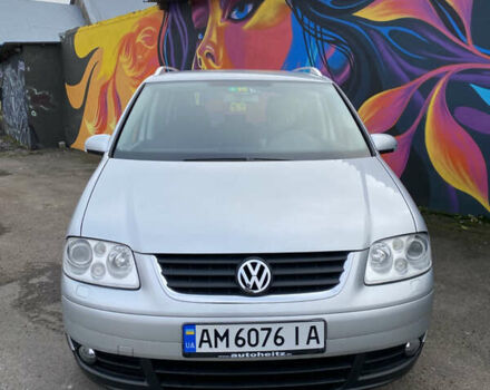 Сірий Фольксваген Туран, об'ємом двигуна 1.39 л та пробігом 217 тис. км за 6250 $, фото 5 на Automoto.ua