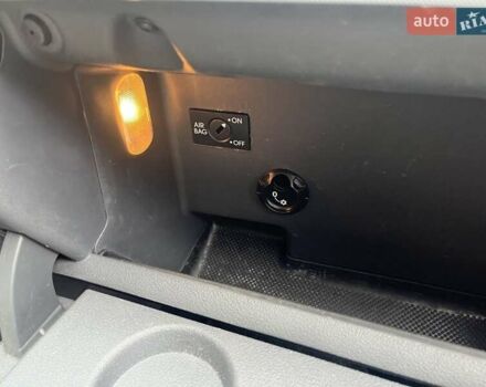 Серый Фольксваген Туран, объемом двигателя 1.6 л и пробегом 186 тыс. км за 6900 $, фото 15 на Automoto.ua