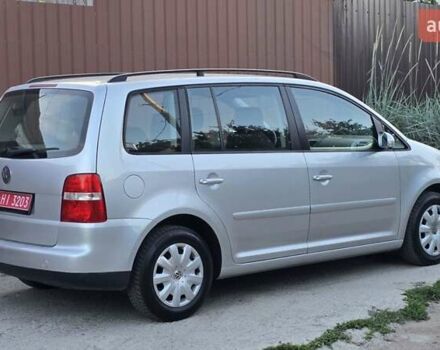 Серый Фольксваген Туран, объемом двигателя 1.6 л и пробегом 270 тыс. км за 6499 $, фото 14 на Automoto.ua