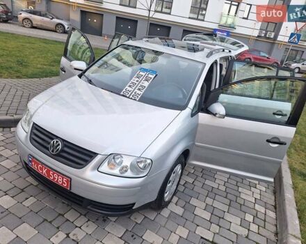 Серый Фольксваген Туран, объемом двигателя 1.6 л и пробегом 214 тыс. км за 6299 $, фото 26 на Automoto.ua