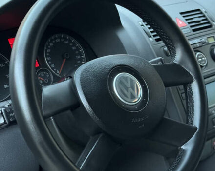 Серый Фольксваген Туран, объемом двигателя 1.6 л и пробегом 219 тыс. км за 6599 $, фото 28 на Automoto.ua