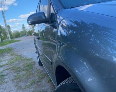 Серый Фольксваген Туран, объемом двигателя 1.4 л и пробегом 240 тыс. км за 5300 $, фото 4 на Automoto.ua