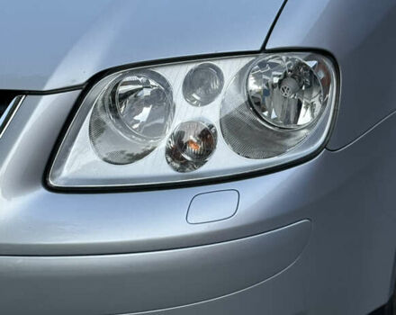 Серый Фольксваген Туран, объемом двигателя 1.6 л и пробегом 219 тыс. км за 6599 $, фото 15 на Automoto.ua