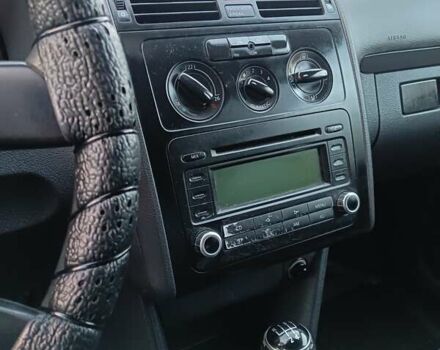 Серый Фольксваген Туран, объемом двигателя 1.6 л и пробегом 242 тыс. км за 5300 $, фото 10 на Automoto.ua