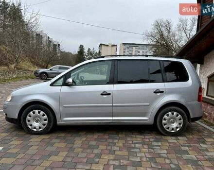 Сірий Фольксваген Туран, об'ємом двигуна 1.9 л та пробігом 264 тис. км за 5400 $, фото 9 на Automoto.ua