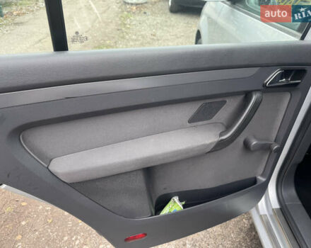 Сірий Фольксваген Туран, об'ємом двигуна 1.6 л та пробігом 221 тис. км за 6499 $, фото 27 на Automoto.ua
