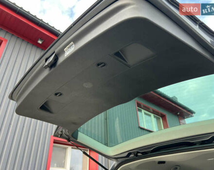 Серый Фольксваген Туран, объемом двигателя 1.6 л и пробегом 217 тыс. км за 8200 $, фото 56 на Automoto.ua