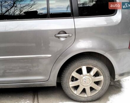 Сірий Фольксваген Туран, об'ємом двигуна 1.4 л та пробігом 178 тис. км за 8200 $, фото 9 на Automoto.ua