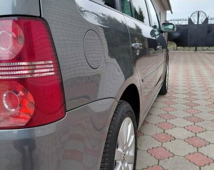 Серый Фольксваген Туран, объемом двигателя 1.6 л и пробегом 196 тыс. км за 7499 $, фото 11 на Automoto.ua