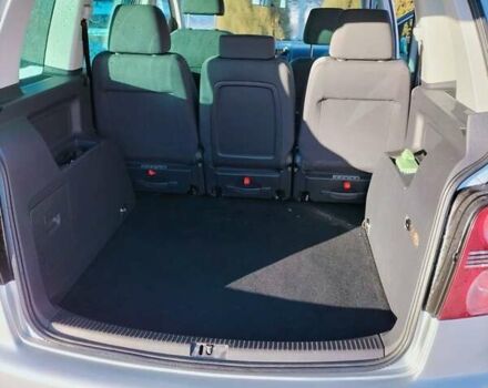 Серый Фольксваген Туран, объемом двигателя 1.4 л и пробегом 203 тыс. км за 7200 $, фото 18 на Automoto.ua