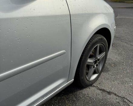 Серый Фольксваген Туран, объемом двигателя 1.6 л и пробегом 199 тыс. км за 7699 $, фото 39 на Automoto.ua