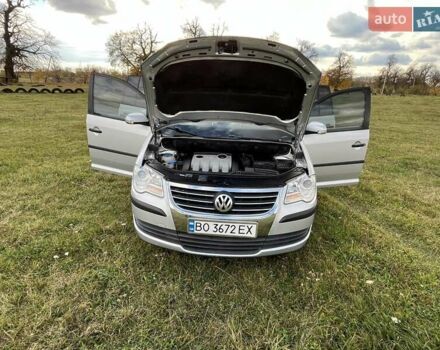 Фольксваген Туран 2007 в Бучаче на Automoto.ua Серый Фольксваген Туран, объемом двигателя 1.9 л и пробегом 352 тыс. км за 6300 $, фото 10 на Automoto.ua