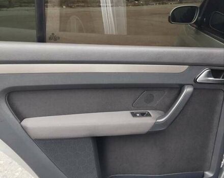 Серый Фольксваген Туран, объемом двигателя 1.6 л и пробегом 254 тыс. км за 7650 $, фото 33 на Automoto.ua