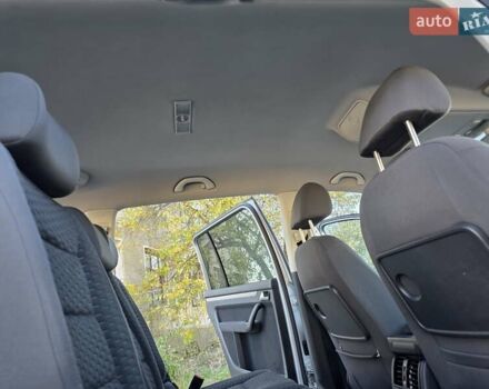 Серый Фольксваген Туран, объемом двигателя 1.6 л и пробегом 225 тыс. км за 6700 $, фото 33 на Automoto.ua