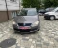 Сірий Фольксваген Туран, об'ємом двигуна 1.4 л та пробігом 217 тис. км за 6750 $, фото 1 на Automoto.ua