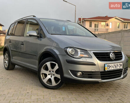 Сірий Фольксваген Туран, об'ємом двигуна 1.4 л та пробігом 48 тис. км за 8999 $, фото 4 на Automoto.ua